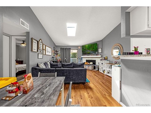 18301 E Kepner Pl 201, Aurora, CO 80017