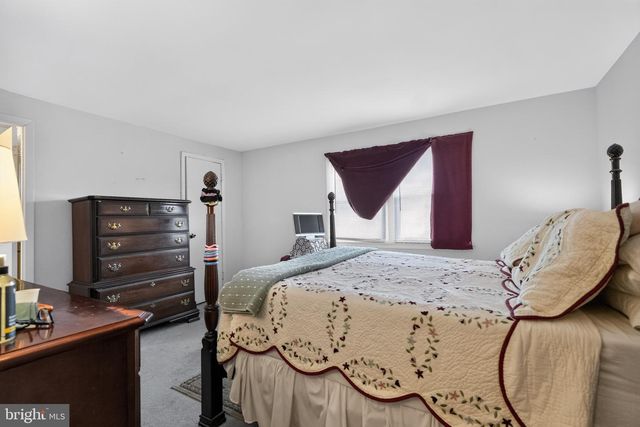 1842 ABERDEEN CIR, Crofton, MD 21114