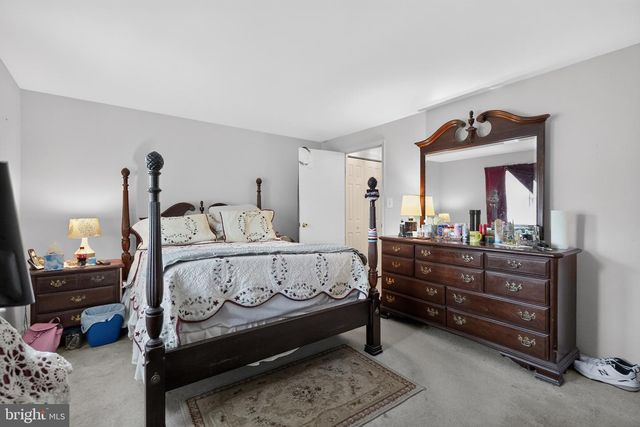 1842 ABERDEEN CIR, Crofton, MD 21114