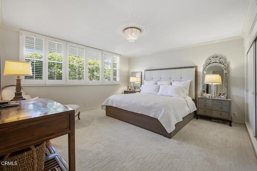 Image 17 of property listing at 1000 S Orange Grove Boulevard 23, Pasadena, CA 91105