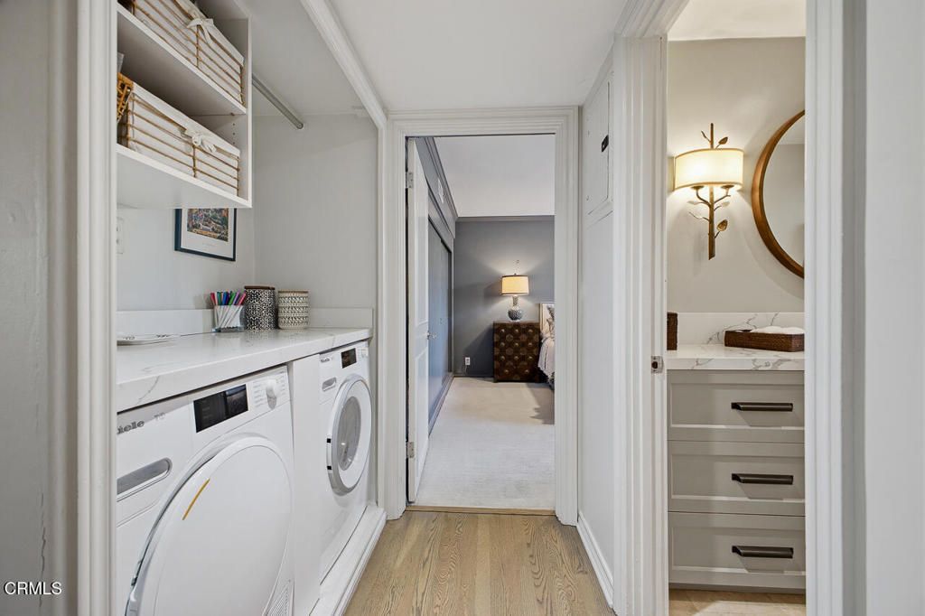 Image 22 of property listing at 1000 S Orange Grove Boulevard 23, Pasadena, CA 91105