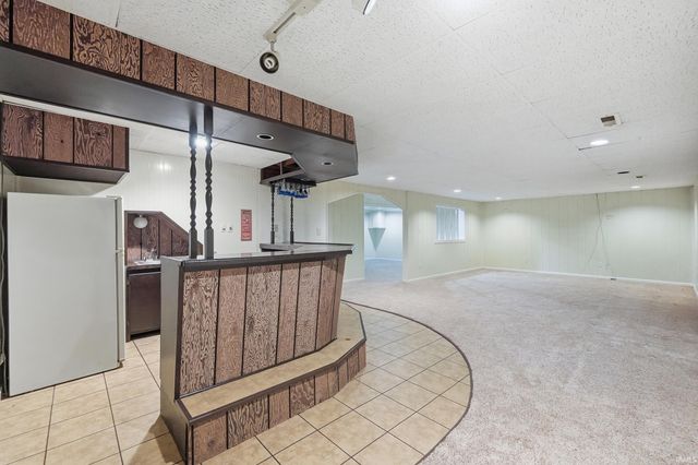 8507 Sandstone Court, New Haven, IN 46774