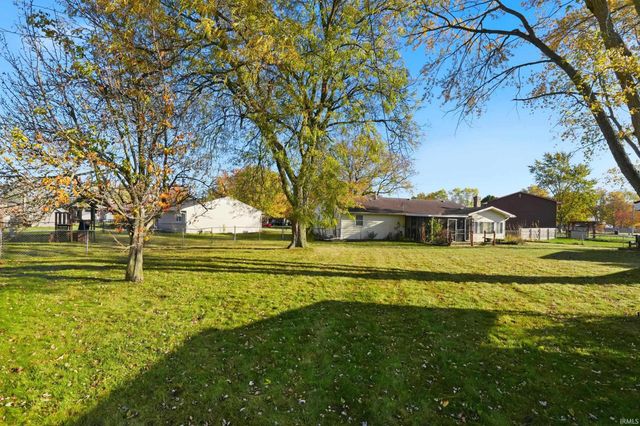 8507 Sandstone Court, New Haven, IN 46774