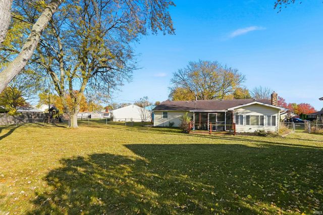 8507 Sandstone Court, New Haven, IN 46774