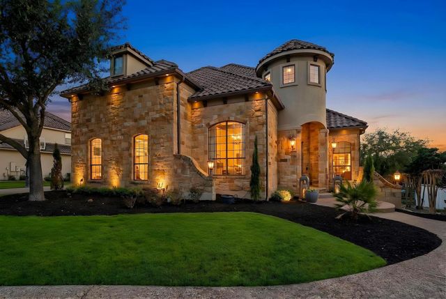 2104 University Club DR, Austin, TX 78732