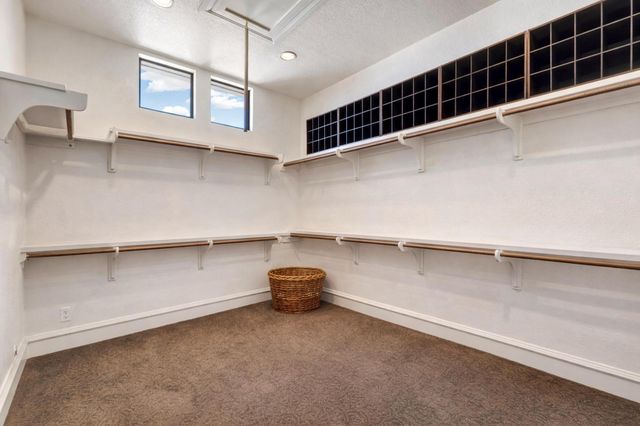 2104 University Club DR, Austin, TX 78732