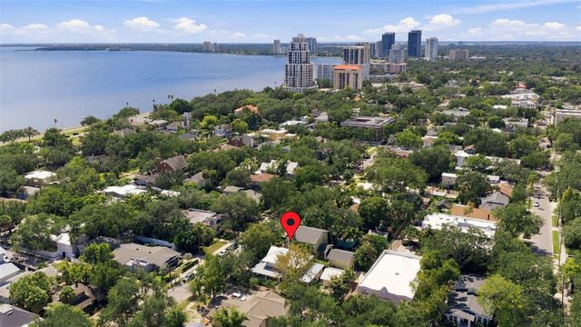 1801 W HILLS AVENUE, Tampa, FL 33606