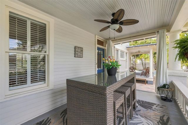 1801 W HILLS AVENUE, Tampa, FL 33606
