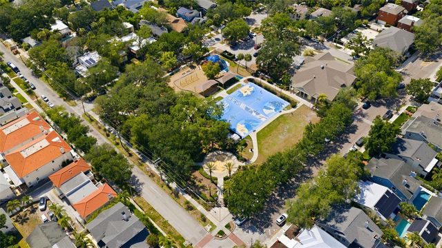 1801 W HILLS AVENUE, Tampa, FL 33606