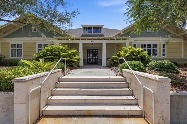 1801 W HILLS AVENUE, Tampa, FL 33606