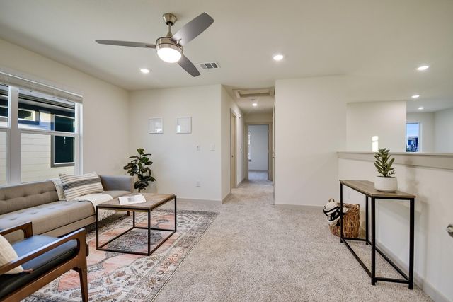 7400 Daves Landing DR, Austin, TX 78724