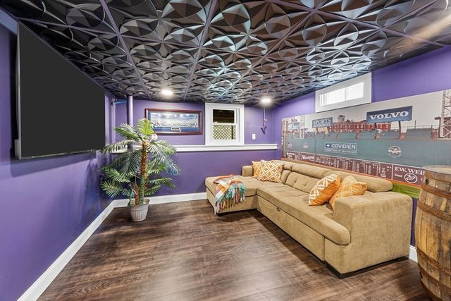 17 Kettle Drum Lane, Sandwich, MA 02537