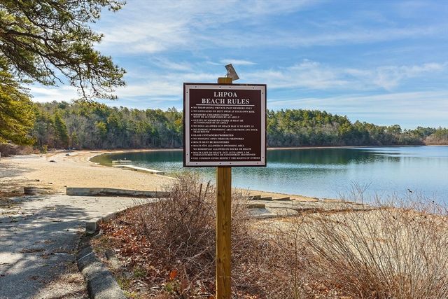 17 Kettle Drum Lane, Sandwich, MA 02537