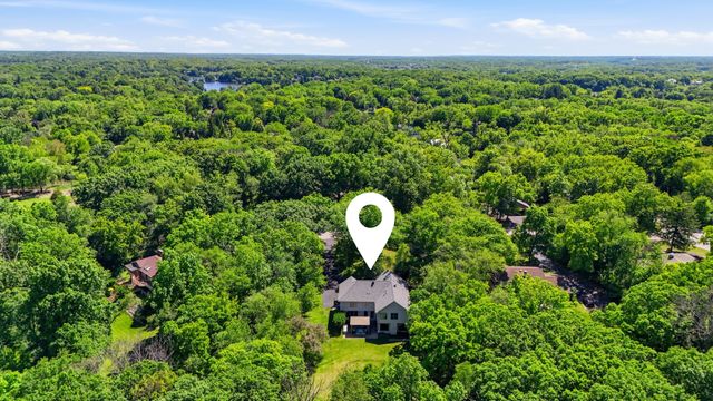 26792 W LAKEVIEW Drive S, Lake Barrington, IL 60084