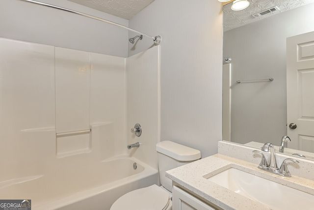 565 Cool Weather Drive, Lawrenceville, GA 30045