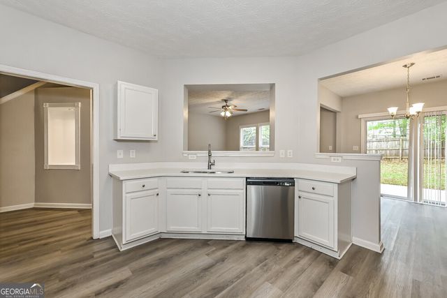 565 Cool Weather Drive, Lawrenceville, GA 30045