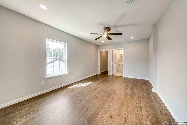 811 W Kings, San Antonio, TX 78212