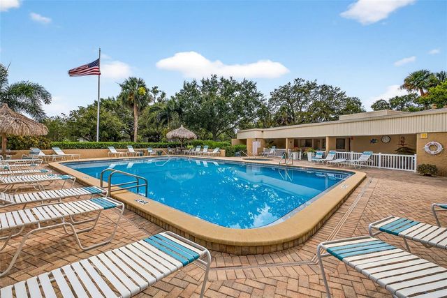 2614 COVE CAY DRIVE 405, Clearwater, FL 33760