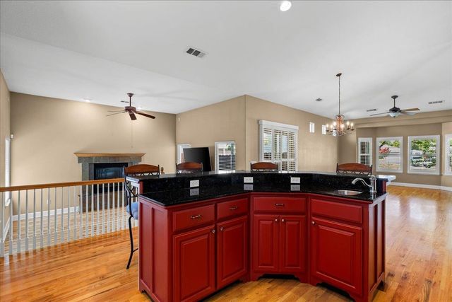 3403 Freitas Ct, Turlock, CA 95382