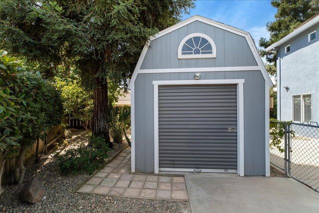 3403 Freitas Ct, Turlock, CA 95382