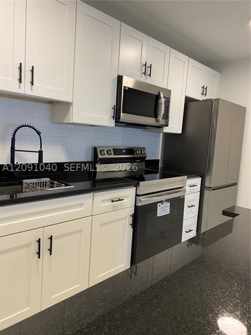 3550 NW 8th Ave 616, Pompano Beach, FL 33064
