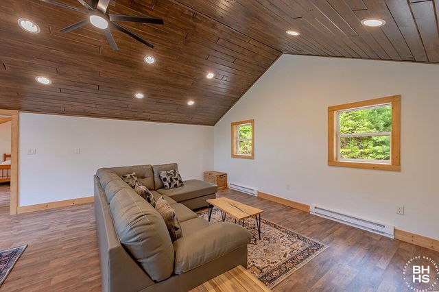 48 Cedar Street, Jay, NY 12941