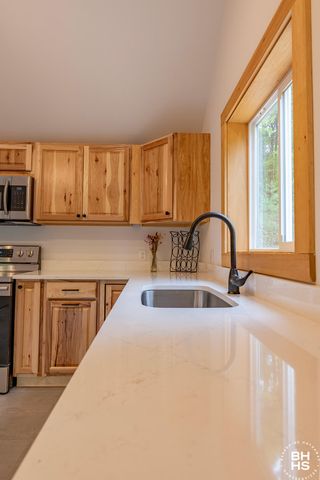 48 Cedar Street, Jay, NY 12941