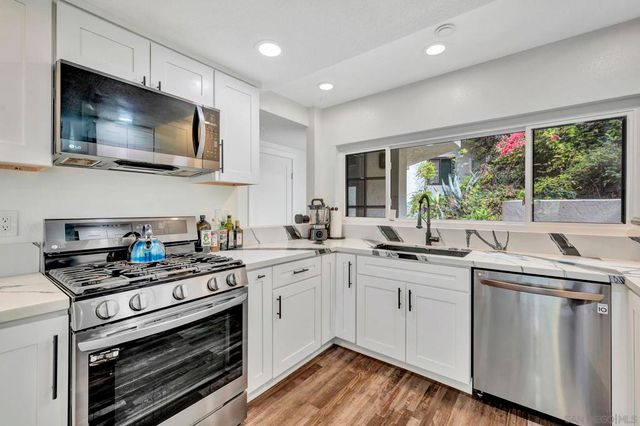 4016 Ampudia, San Diego, CA 92110