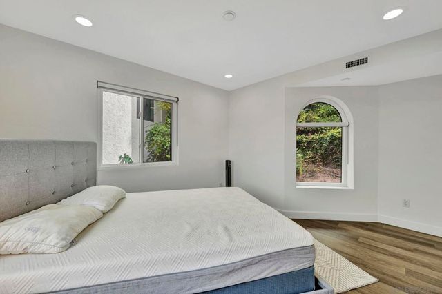 4016 Ampudia, San Diego, CA 92110