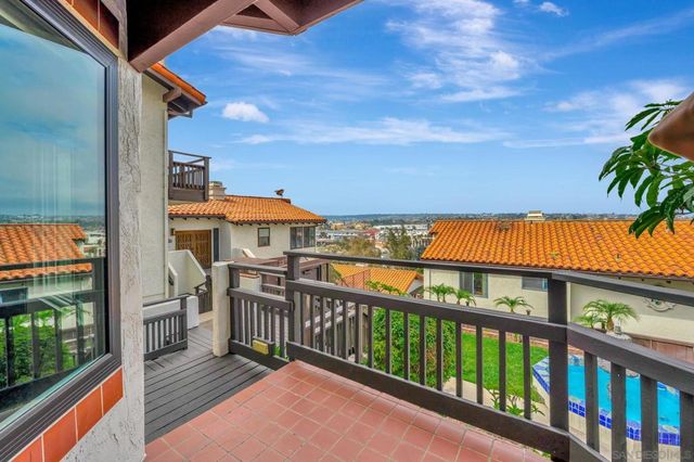 4016 Ampudia, San Diego, CA 92110