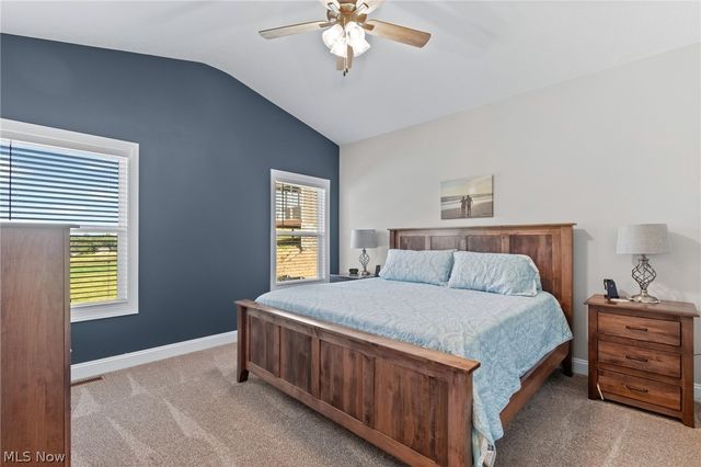 2487 Ledgestone Drive NW, Uniontown, OH 44685