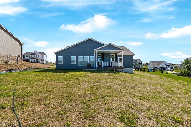 2487 Ledgestone Drive NW, Uniontown, OH 44685