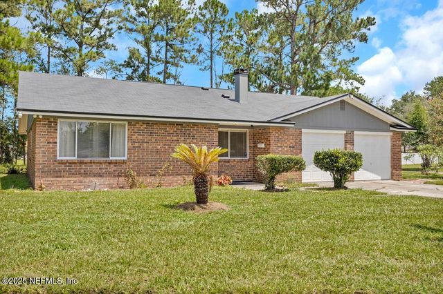 1215 BLUEHILL Drive, Jacksonville, FL 32218