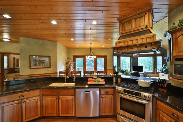 11212 Leewood Lane, East Gull Lake, MN 56401