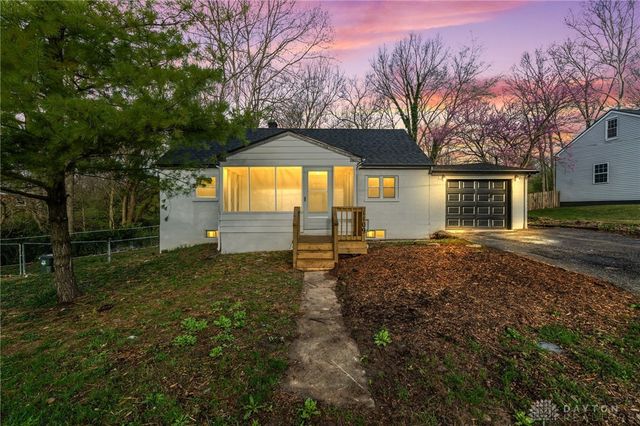 1109 N 11th Street, Miamisburg, OH 45342