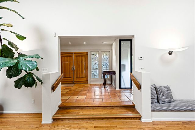 1116 Salamanca Street NW, Los Ranchos, NM 87107