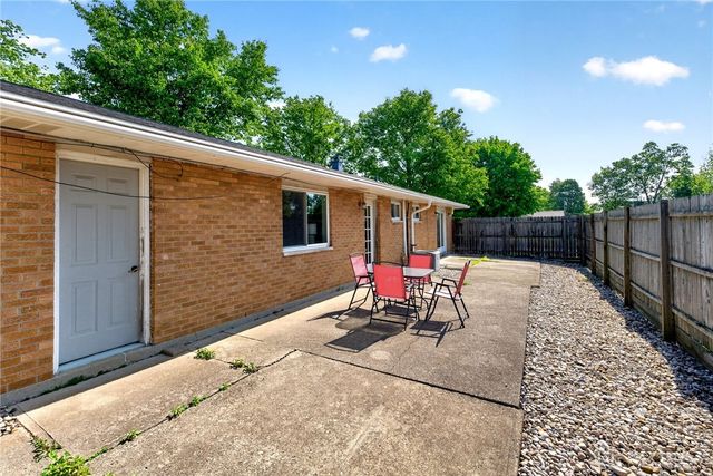 2416 Stop 8 Road, Dayton, OH 45414
