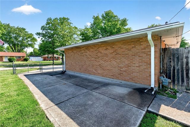 2416 Stop 8 Road, Dayton, OH 45414