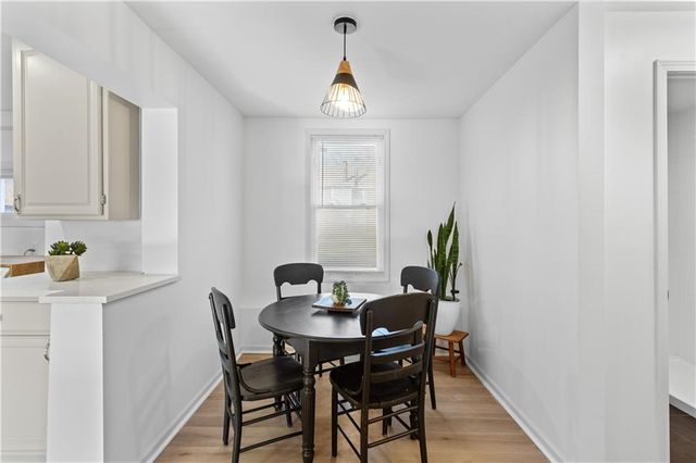 828 E 82nd Street, Kansas City, MO 64131