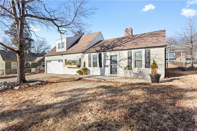 828 E 82nd Street, Kansas City, MO 64131