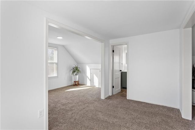 828 E 82nd Street, Kansas City, MO 64131