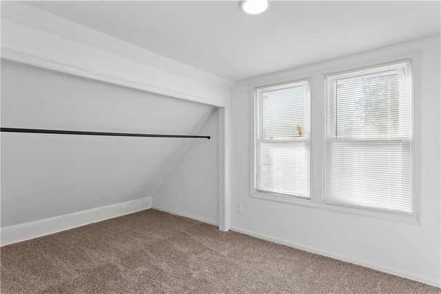 828 E 82nd Street, Kansas City, MO 64131