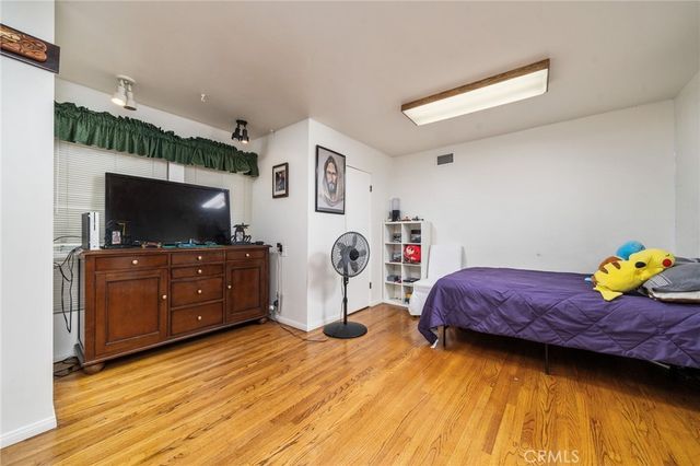 5035 Carlingford Avenue, Riverside, CA 92504