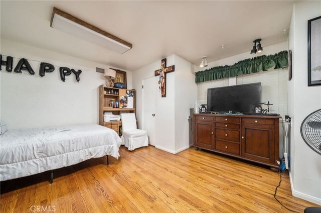 5035 Carlingford Avenue, Riverside, CA 92504