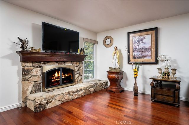 5035 Carlingford Avenue, Riverside, CA 92504