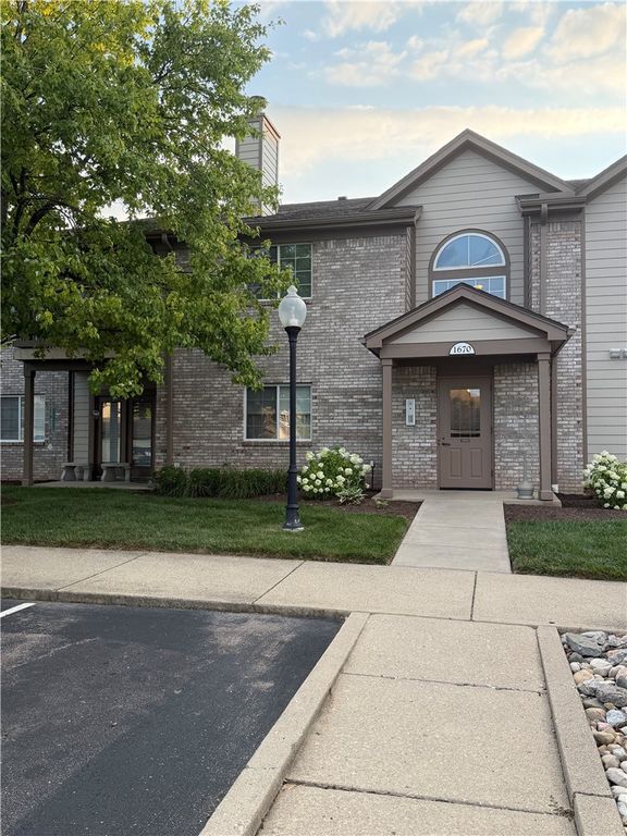 1670 Piper Lane 205, Centerville, OH 45440