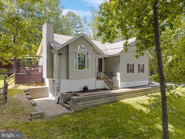 66 STONE RIDGE RD, Harpers Ferry, WV 25425