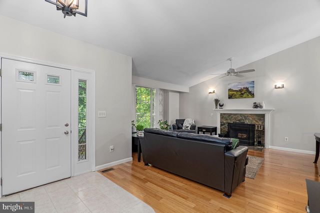 66 STONE RIDGE RD, Harpers Ferry, WV 25425