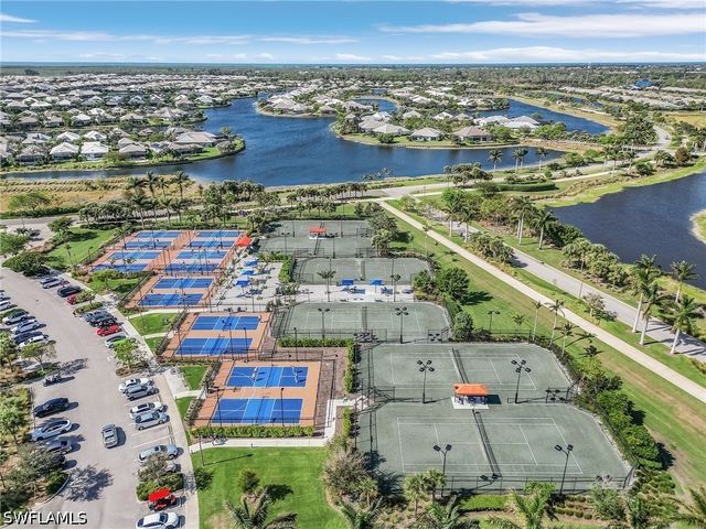 7034 Saona CT, Naples, FL 34113