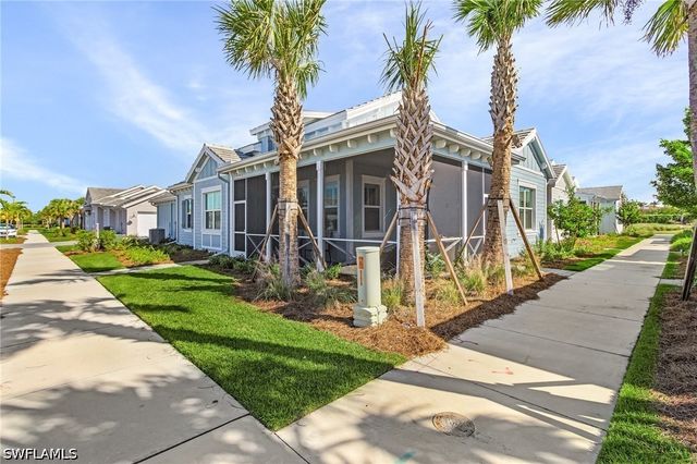 7034 Saona CT, Naples, FL 34113